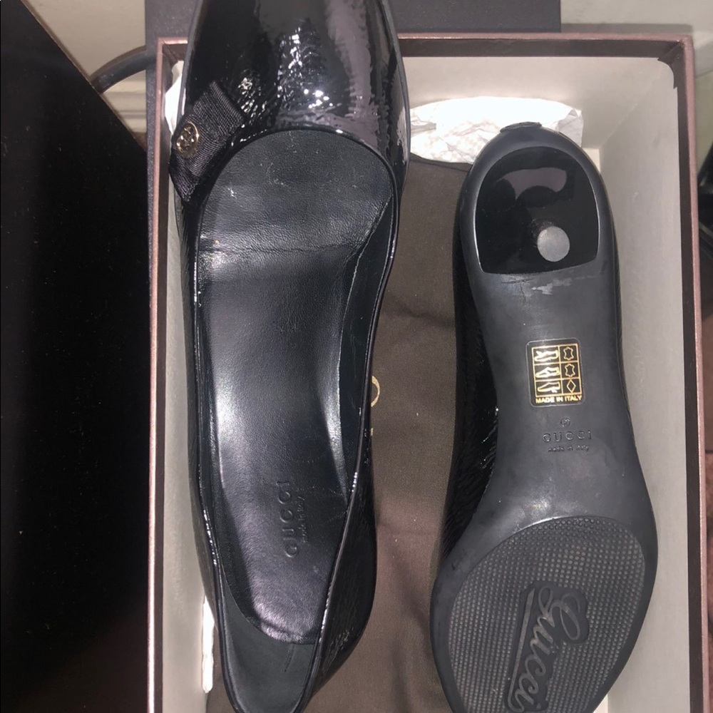 GUCCI - Picture 2 of 5